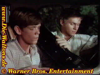 Jason will nicht mehr in John-Boy's Fussstapfen treten. Es kommt zur m&uuml;ndlichen Auseinandersetzung.