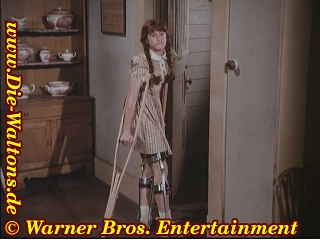 Elizabeth lernt wieder laufen.